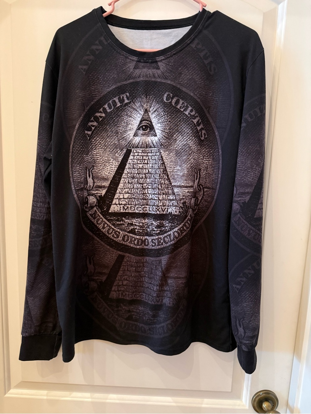 Blackmilk Black Long-Sleeve Pyramid Eye Graphic Tee